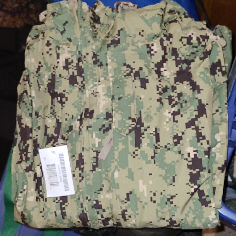 Navy Gortex Parka